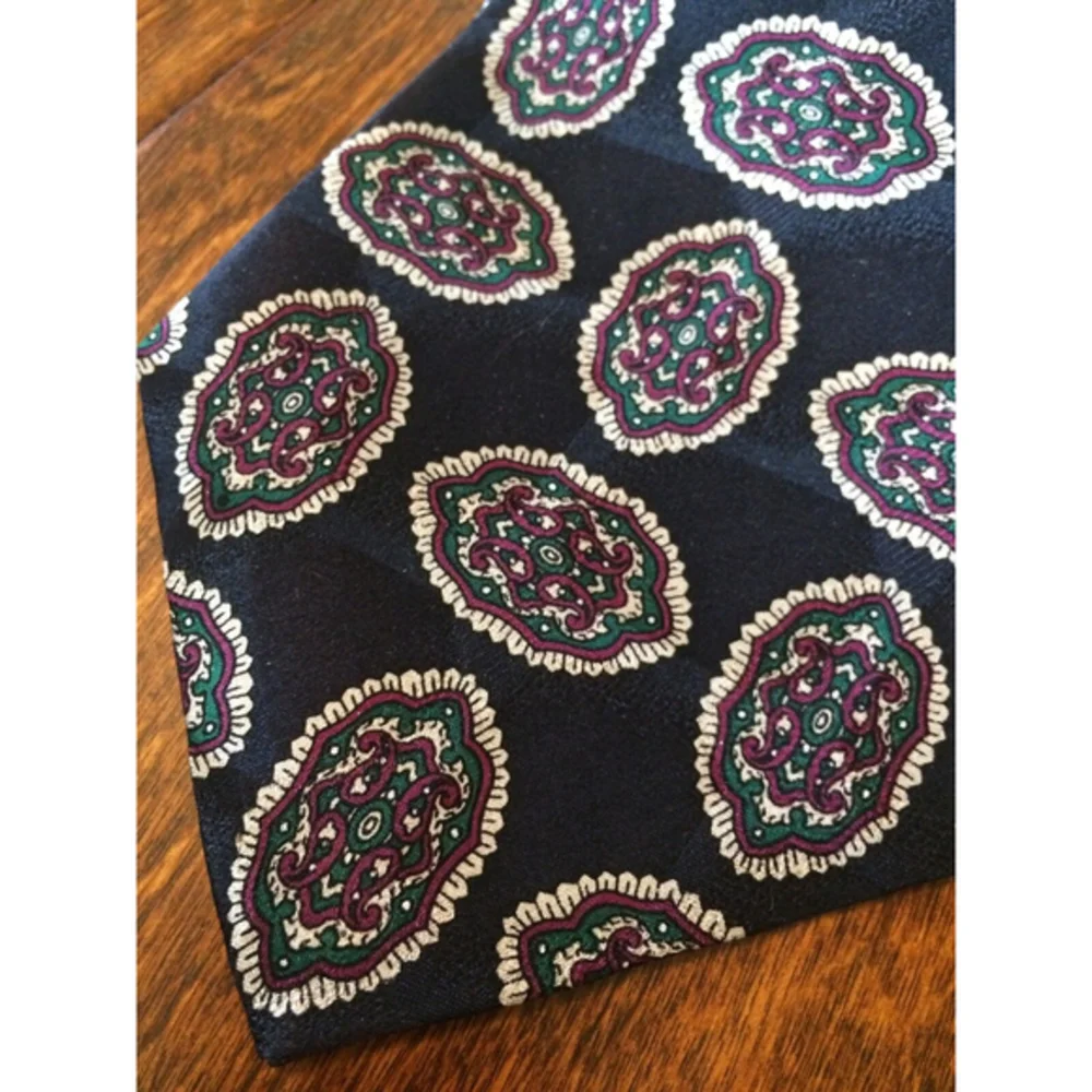 NEW Vintage Blue Navy Mens Business Casual Silk Necktie‎ UTY Uniforms Made USA